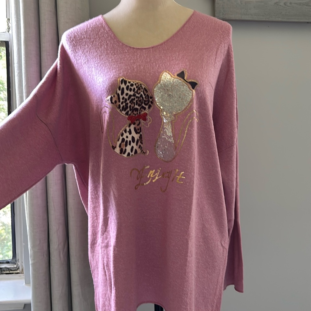 Romy.B PinkLong Sleeve Top with Cat Designg